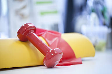 Medicross-Zentrum Orthopädie Sportorthopädie Unfallchirurgie Chirurgie Neckarsulm Knie Gelenk Taping Kinesio MBST®-Kernspin Resonanz Sportmedizin sportmedizinische Behandlung